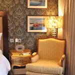 The Talbot Hotel 4*